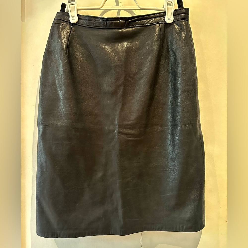 House of leather skirt